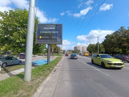 Backlight B in Lviv, Беклайт 2.3х3.14  Кульпарківська Вул., 200А Трц "Futur Hub" Photo 1