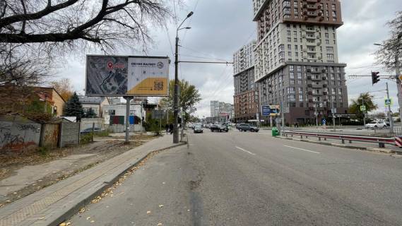 Prismatron, Prism B in Dnipro (Dnipropetrovsk), 3х6  Zaporozskoe sosse - Generala Puskina st., v storonu Kosmiceskaa pl. - 218259 Photo 1