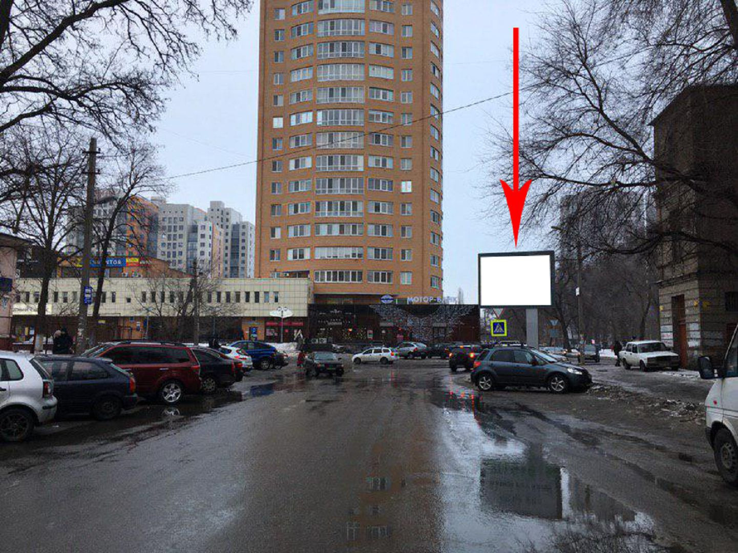 Backlight Dnipropetrovsk,  pl. Uspens'ka (Dem'ana Bednogo) - st. Akova Samars'kogo, z TC NOVIJ CENTR