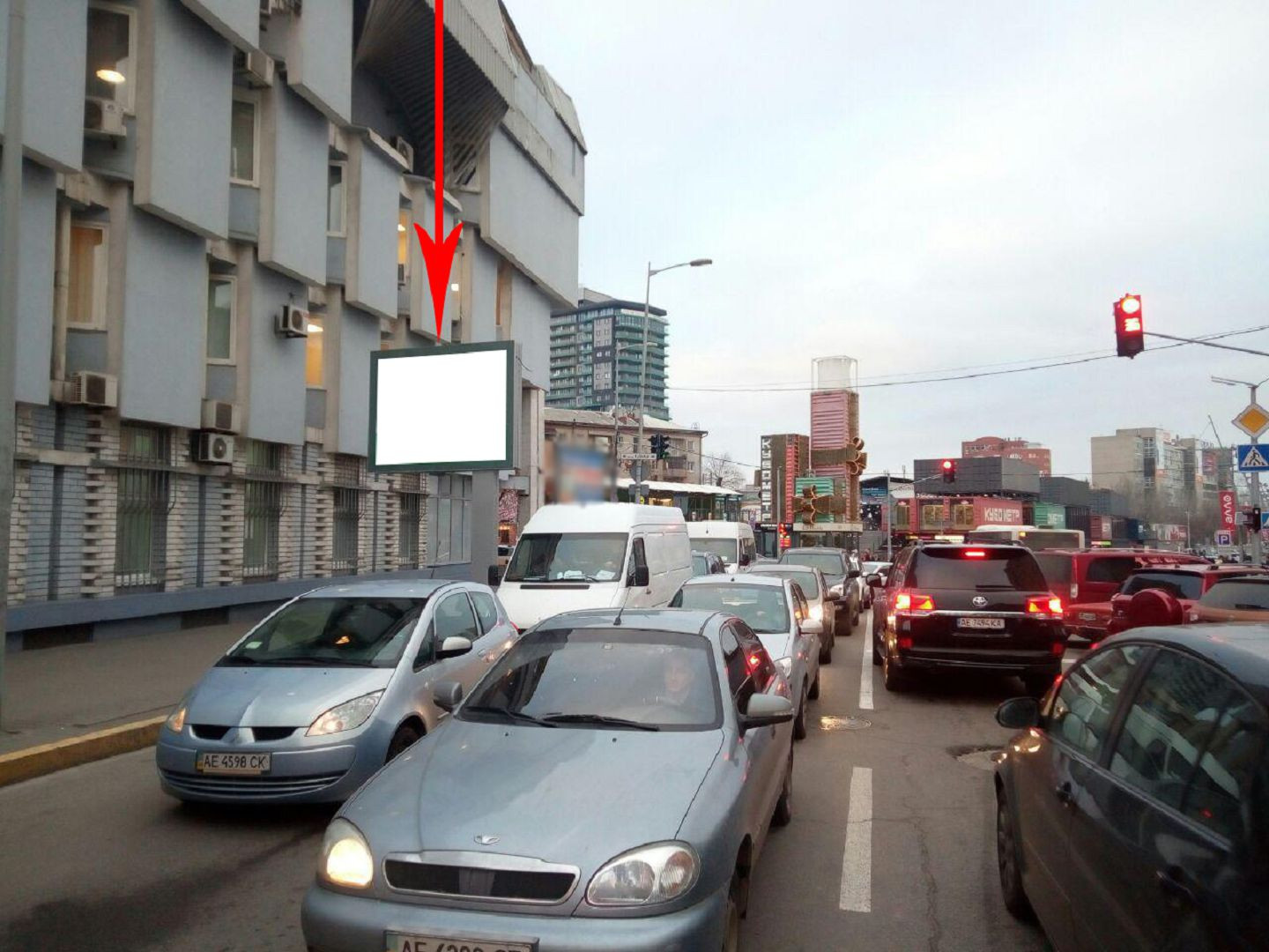 Scrolller, scroll Dnipropetrovsk,  st. Harkivs'ka - st. Glinki, bila Apelacijnogo sudu, bila svitloforu