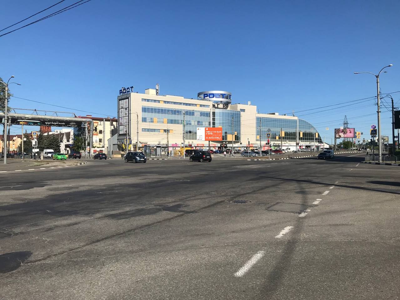 Video billboard Kharkiv,  Mojseivs'ka st. - Sevcenko st. s / m "Rost" (iz centru) (A)