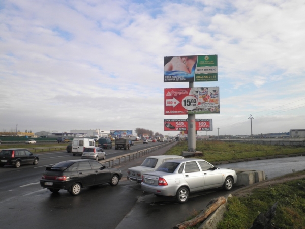 Billboard Kyiv,  st. B.Okruznaa /  naprot. mag.PRAKTIKER-Novus- naav. na Odes'ku pl. (verhnij)