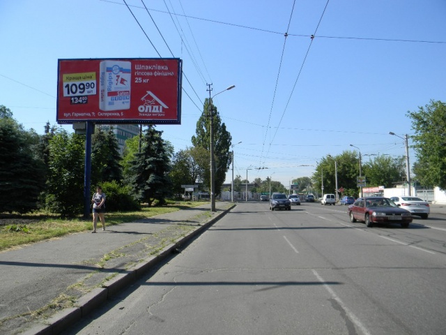 Billboard Kyiv,  Vidradnij prosp., navproti bud. 40 (Sil'po, AZS Wog, ZK Fundament, restoran Sito-P'ano Ital'ano), v napramku Akademika Korol'ova prosp