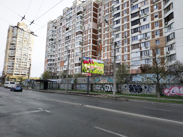 Billboard Kyiv,  V. Ivasuka prosp.60 (Geroiv Stalingrada) (Osadbank, Bdzilka market, Derzavna podatkova inspekcia v Obolons'komu rajoni), v napramku Pivnicna st.
