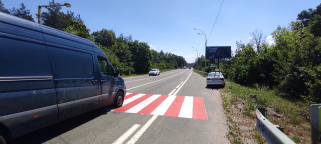 Billboard Kyiv,  Litovs'kij prosp. (Mins'kij prosp). zupinka "Sportbaza", 200 m do kinno-progulankovoi bazi "Nabig", v napramku Oboloni