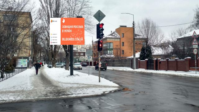 Scrolller, scroll Kyiv,  st. Golovka, 6. Na svitlofori.  Solom'ans'kij rinok. V storonu st.Solomens'koi