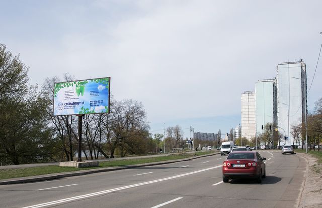 Billboard Kyiv,  Raduzna st., navproti bud. 55 (ZK "IL PATIO", ZK Raduznij), v napramku Suhevica Romana prosp.