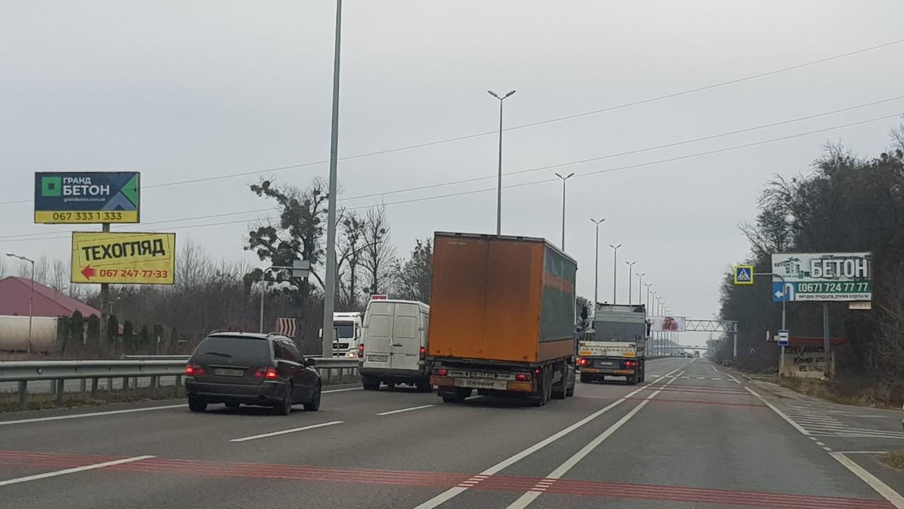 Billboard Kopiliv,  M-06 Kiev-Zitomir 45 km 000 m