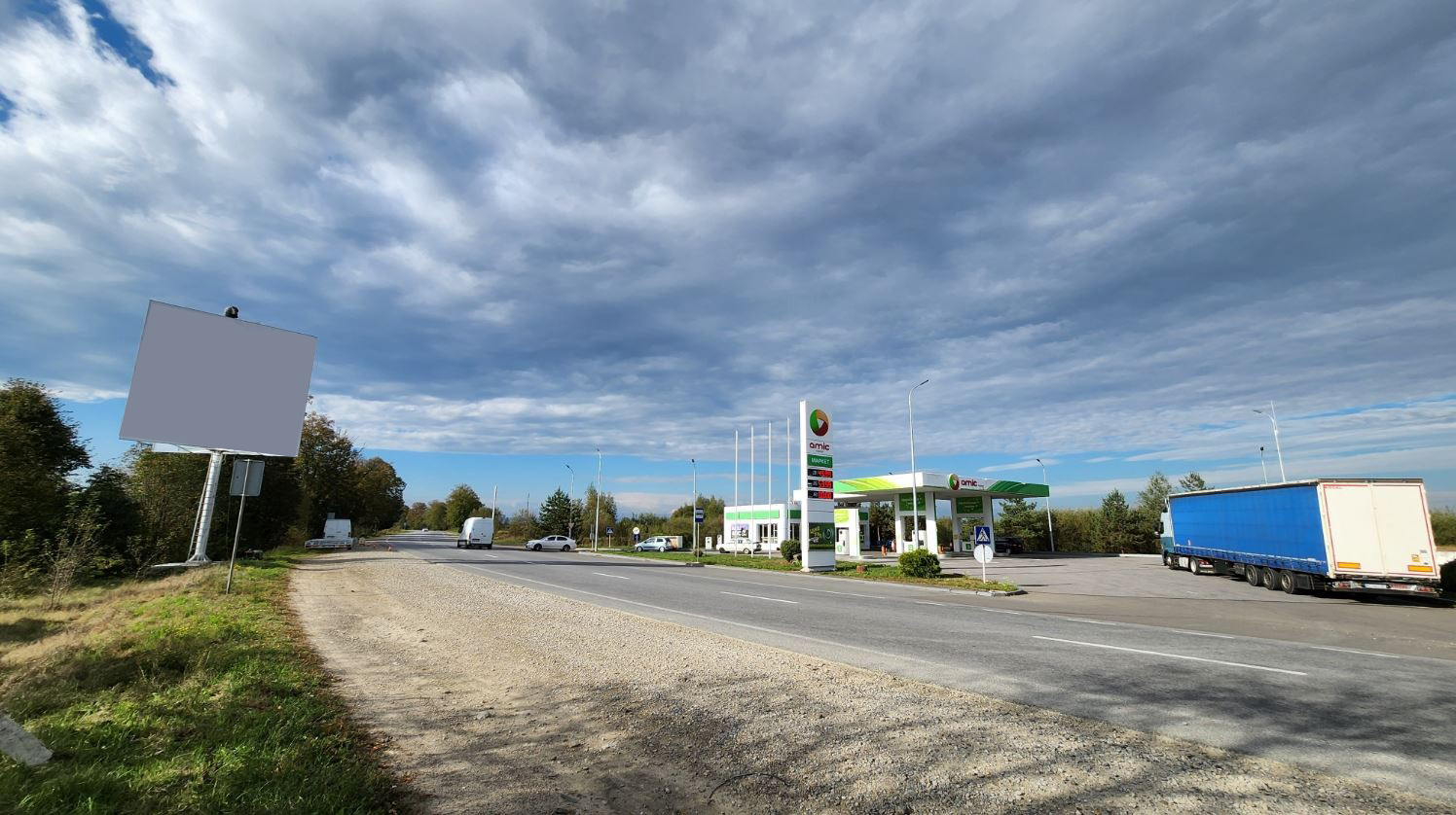 Billboard Berezivka (Ivano-Fr region),  Berezivka , naproty AZS " AMIC / AMIK " ( №1 )