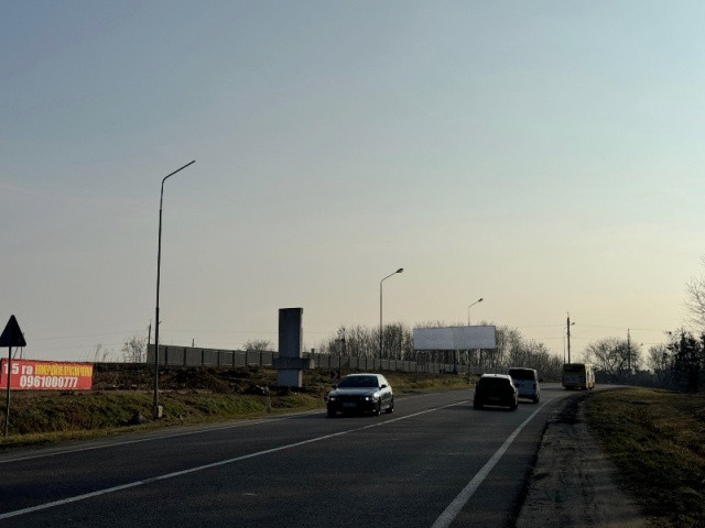 Billboard Lutsk,  Volodimirs'ka_bila AZS WOG