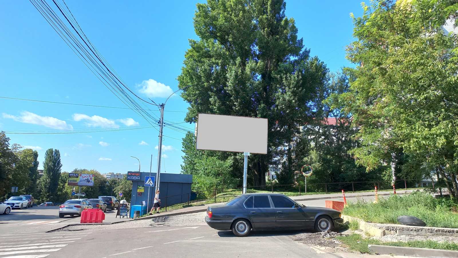 Billboard Vishgorod,  вул. Кургузова,  навпроти будинку Кургузова,11 на розділовій смузі (трикутнику)