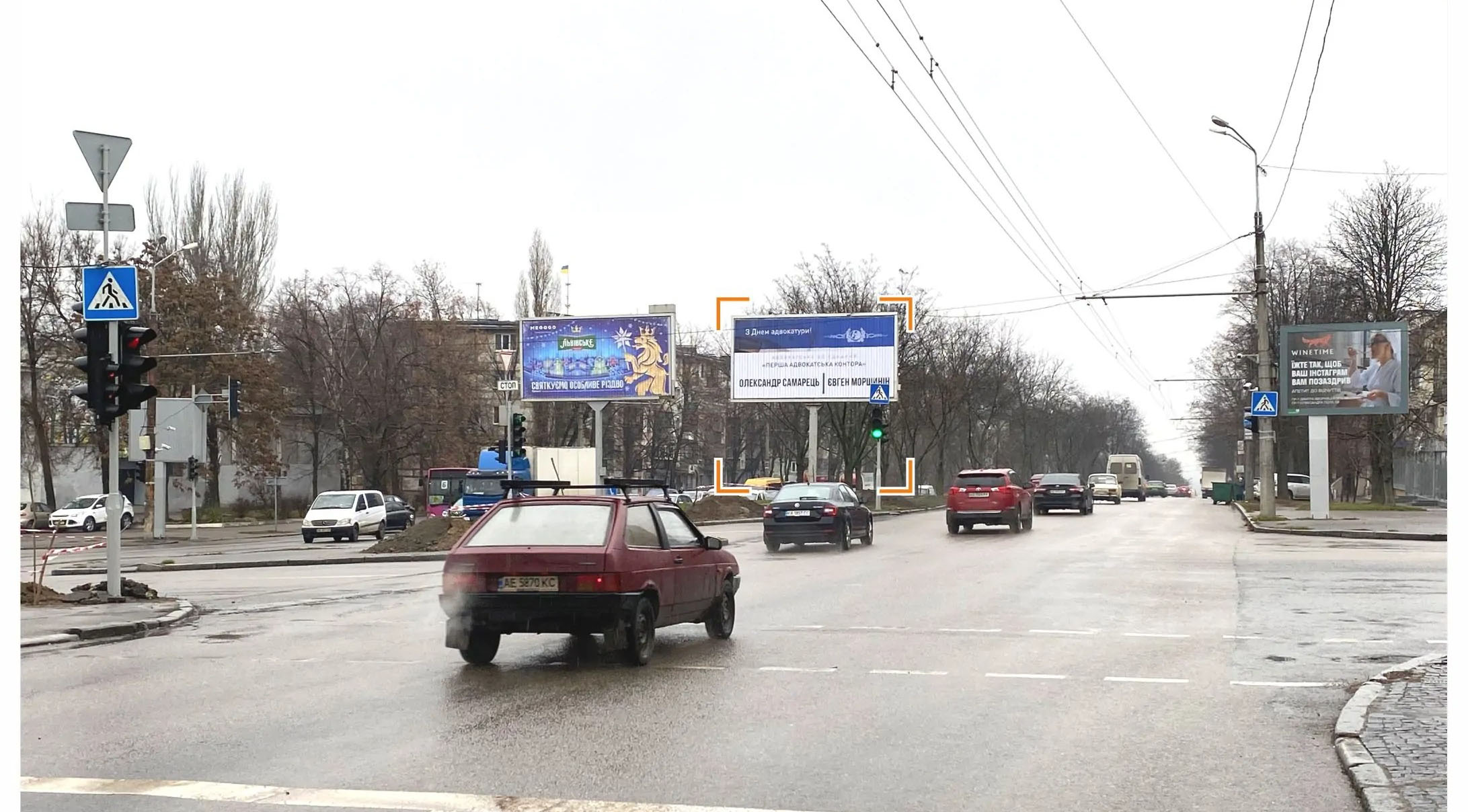 Prismatron, prism Dnipropetrovsk,  Pola av. - Orlyka av., v centr, pravyj