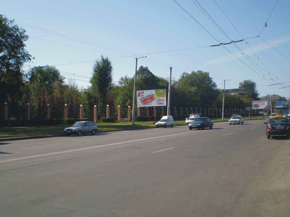 Billboard Kirovograd,  st. E. Tel'nova (av. Pravdy), atovokzal