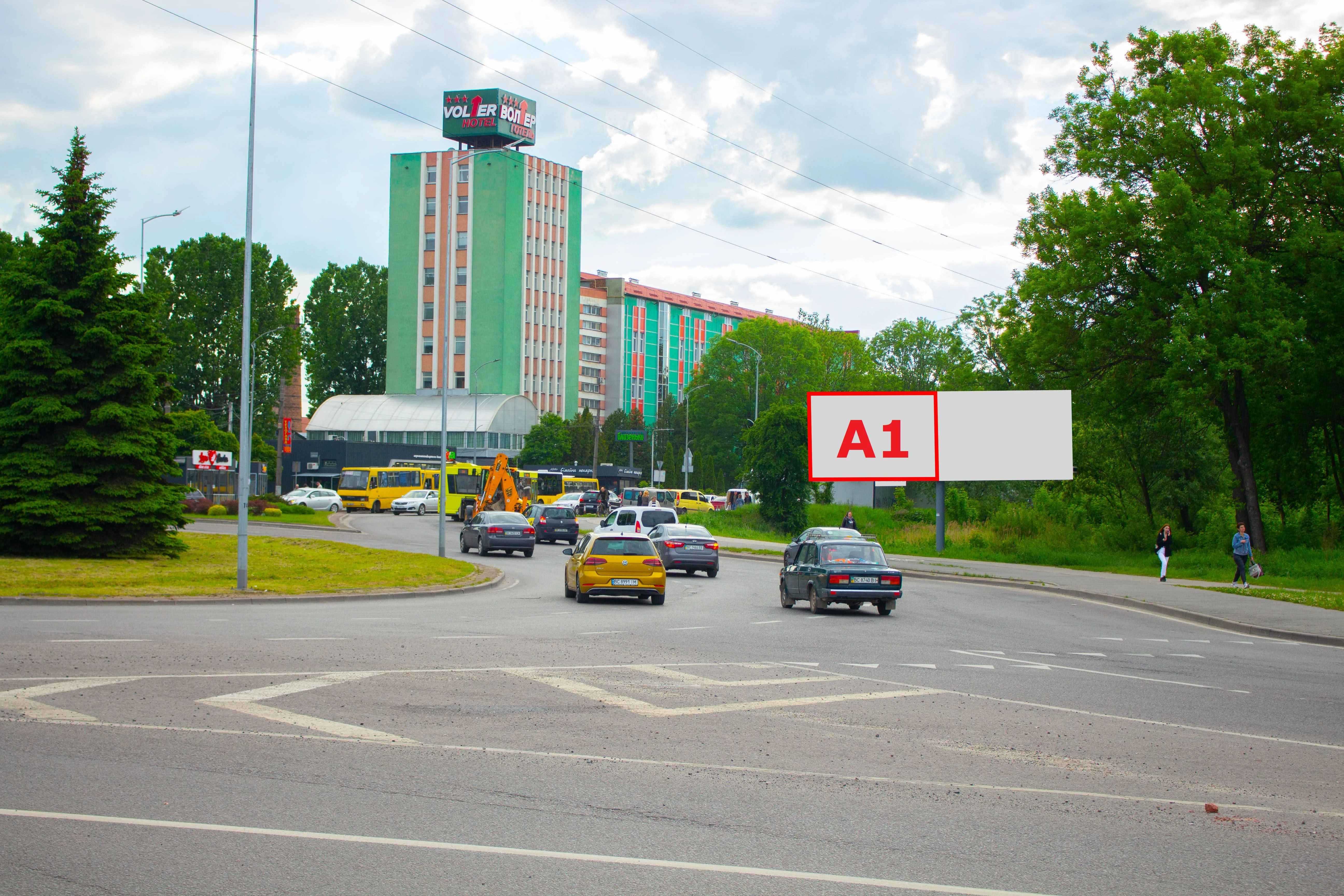 Prismatron, prism Lviv,  N-09 Mukaceve-Ivano-Frankivs'k-L'viv