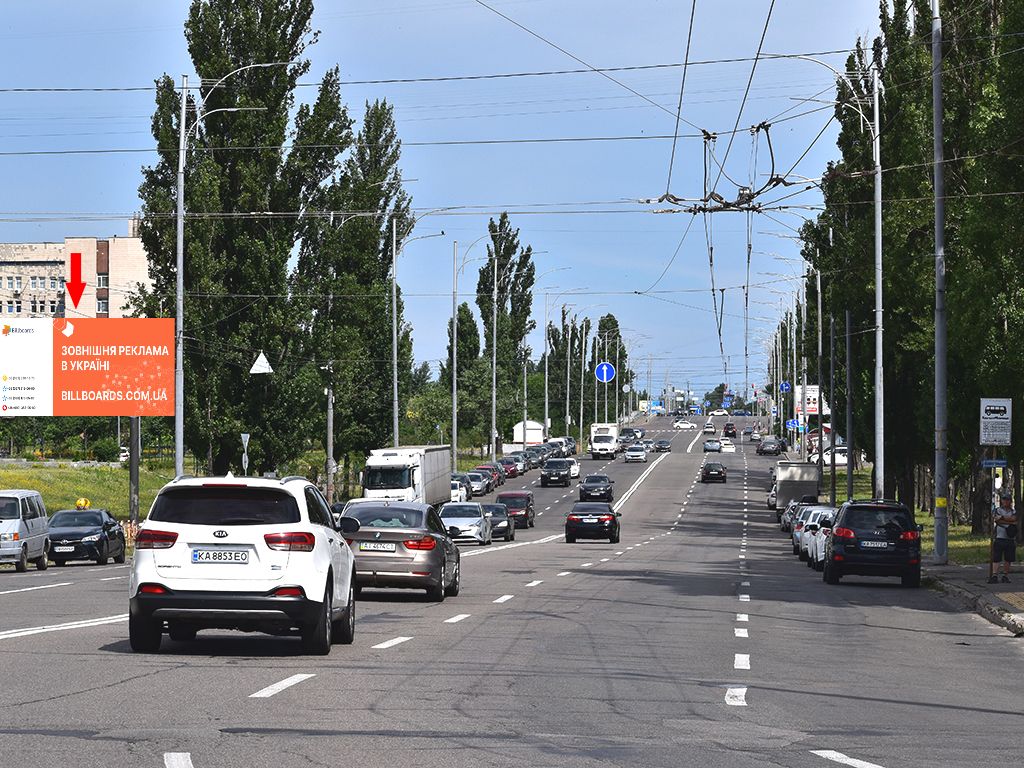 Billboard Kyiv,  Drajzera st. - Maakovs'kogo av., Kinoteatr "Florencia", v storonu Bal'zaka st.