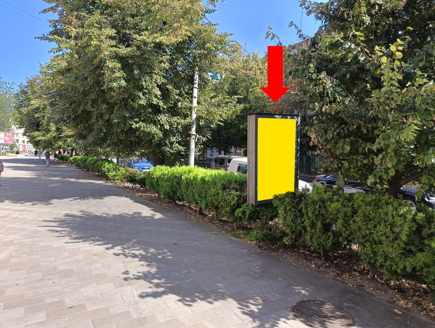 Citylight Zhytomyr,  Kiivs'ka st., 9 / Teatral'na st., bila PUMBu, na svitlofori