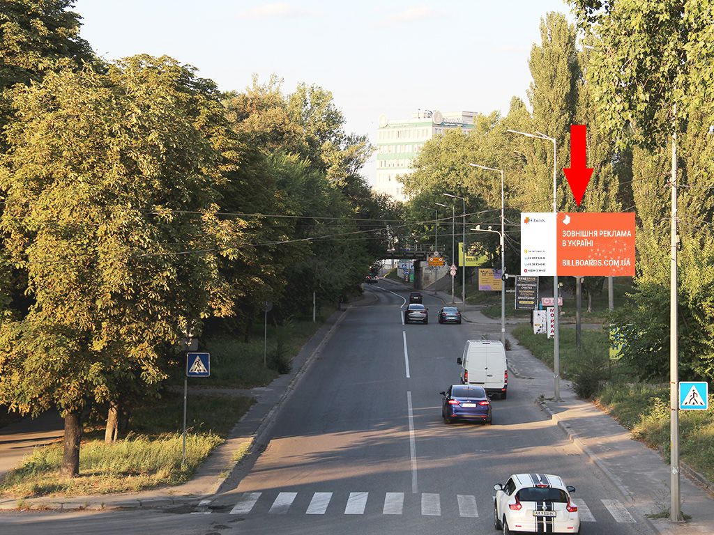 Billboard Kyiv,  Vidradnij av., 107, v centr