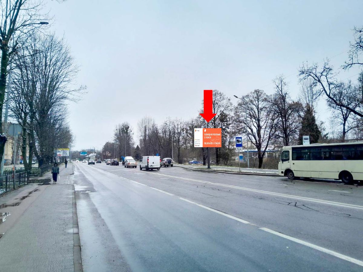 Scrolller, scroll Lviv,  Липинського вул., 60, навпроти готелю "Волтер", в бік Чорновола пр.