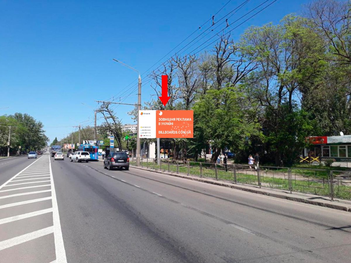 Billboard Mykolaiv,  Geroiv Stalingradu av., 13, bila TRC "Magelan", supermarketiv "Tavria V", "El'dorado", z centru