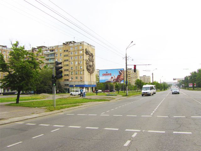 Billboard Krivy Rig,  Velikogo V. st., 31, do 30 rokiv Peremogi pl.