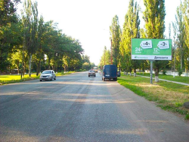 Billboard Nikopol,  Elektrometalurgiv st., r-n doma No55
