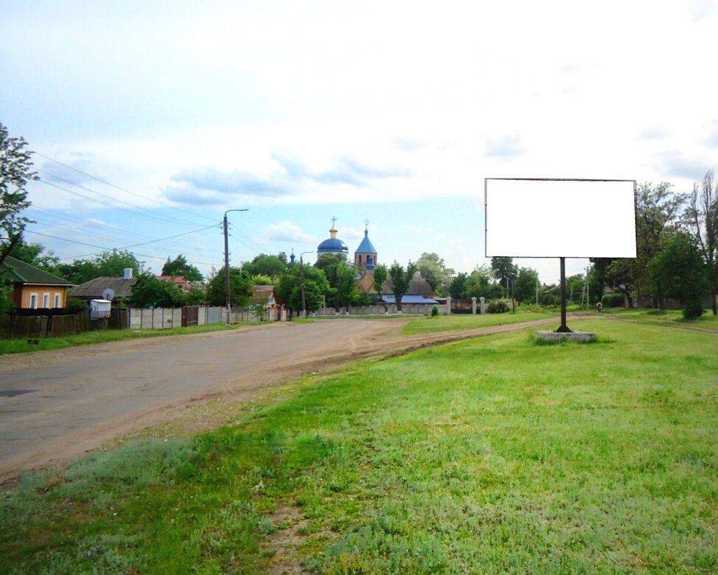 Billboard Oleksandria,  st. Kremencuc'ka (navproti zitlovogo budinku No120)