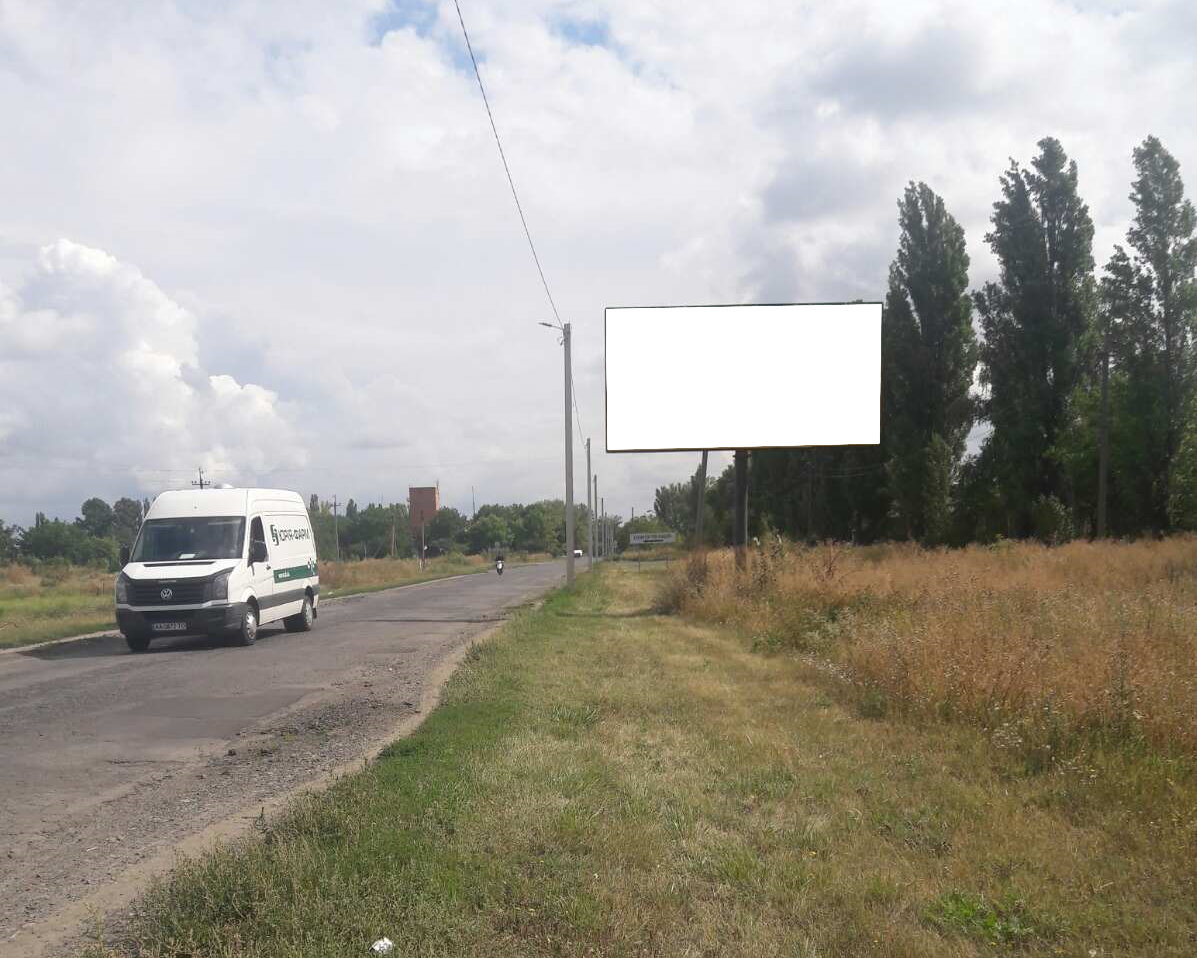 Billboard Karlivka,  st.Radevica (v rajoni naftorozvidki)