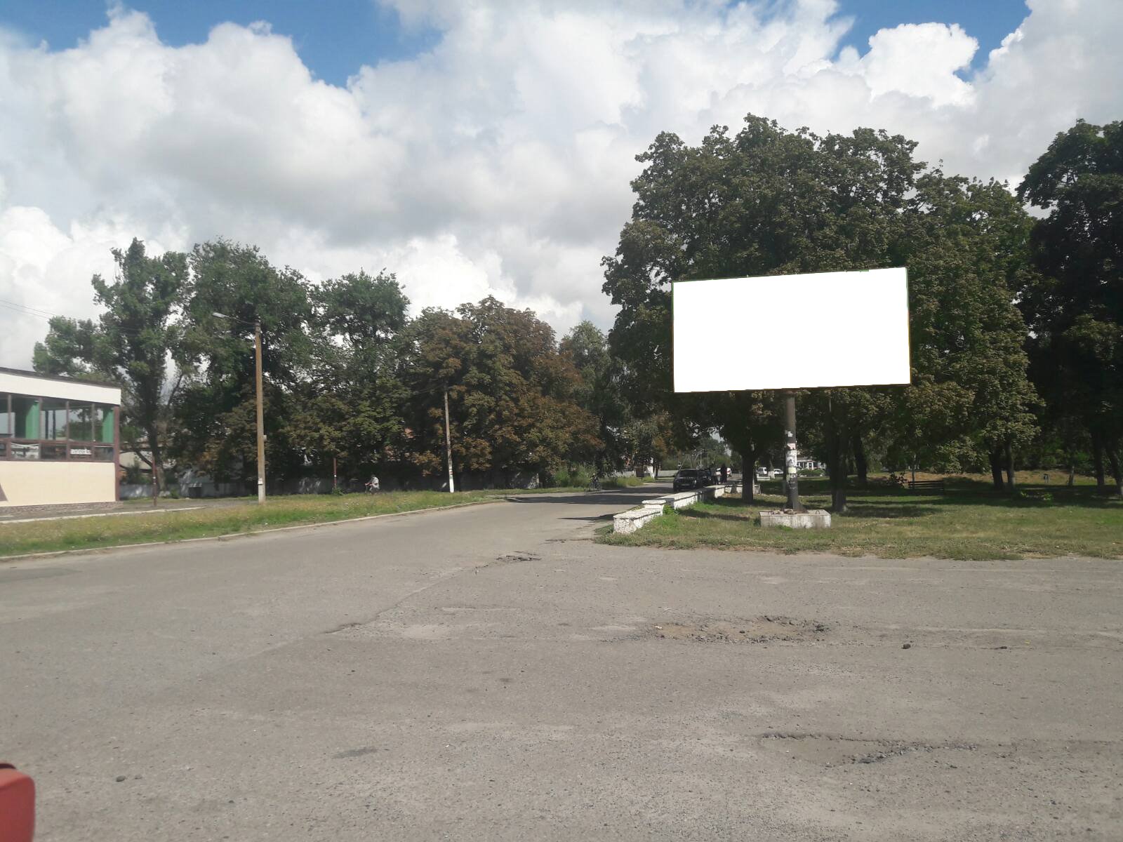 Billboard Karlivka,  plosa 40-ricca Peremogi v rajoni avtovokzalu