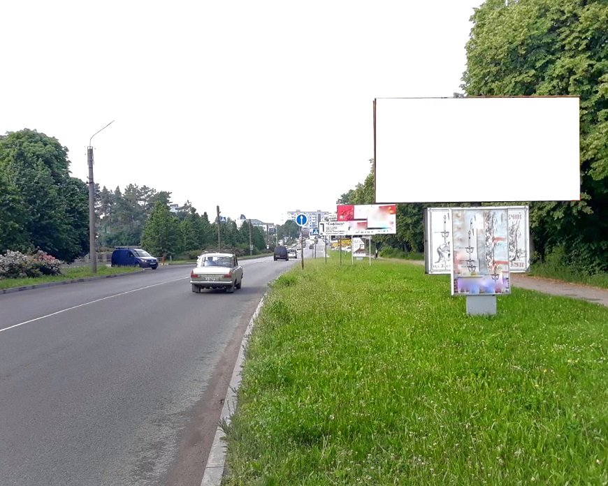 Billboard Uman,  st.Kiivs'ka, 25
