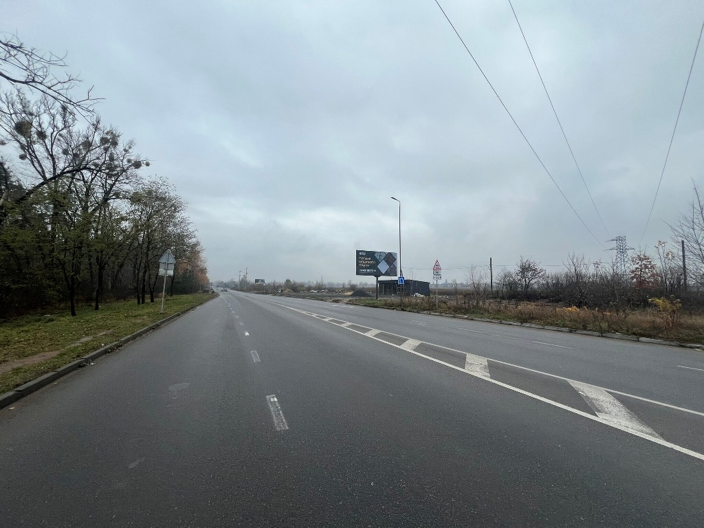 Billboard Korostishiv,  st. Kievskaa, 114, vyezd iz goroda v naav.Zitomira, AZS "OKKO", AZS "KLO"