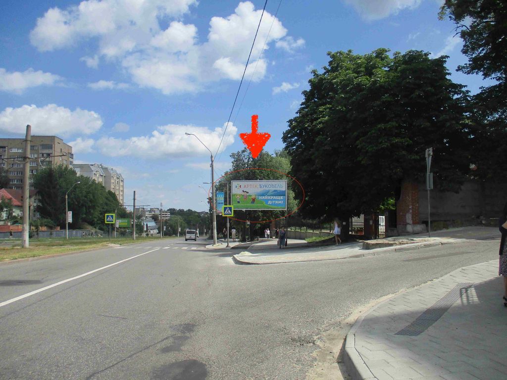 Prismatron, prism Lutsk,  вул. Кн. Ольги (Маг. Рукавичка) А ст.