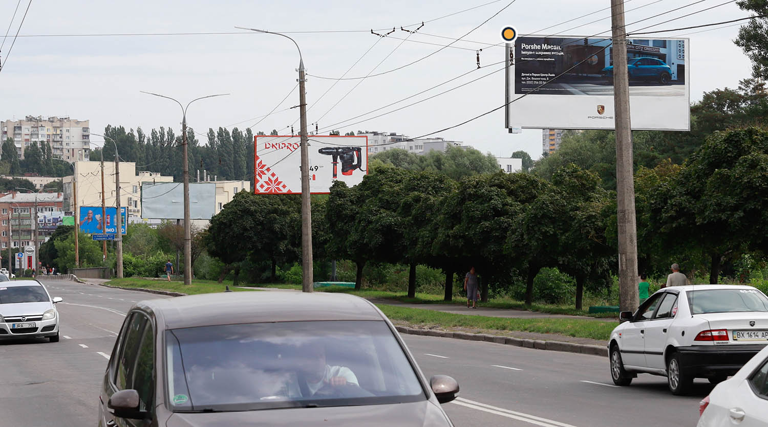 Billboard Khmelnitsky,  Svobodi st., navproti bud.No2/1, do Miru av.
