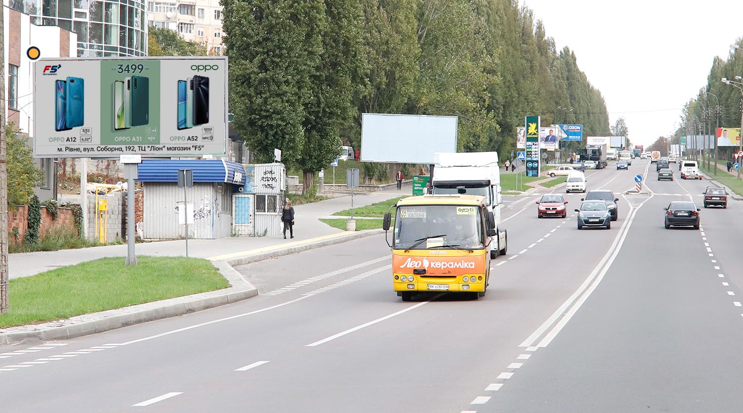 Billboard Rivne,  Suhevica st. / Mel'nika st., z centru