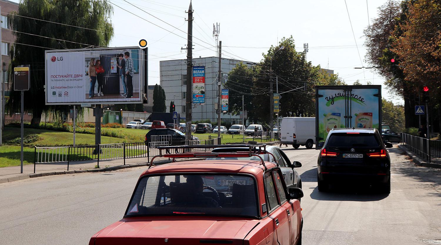 Prismatron, prism Lviv,  Zelena st., 186 / Buzkova st., z centru
