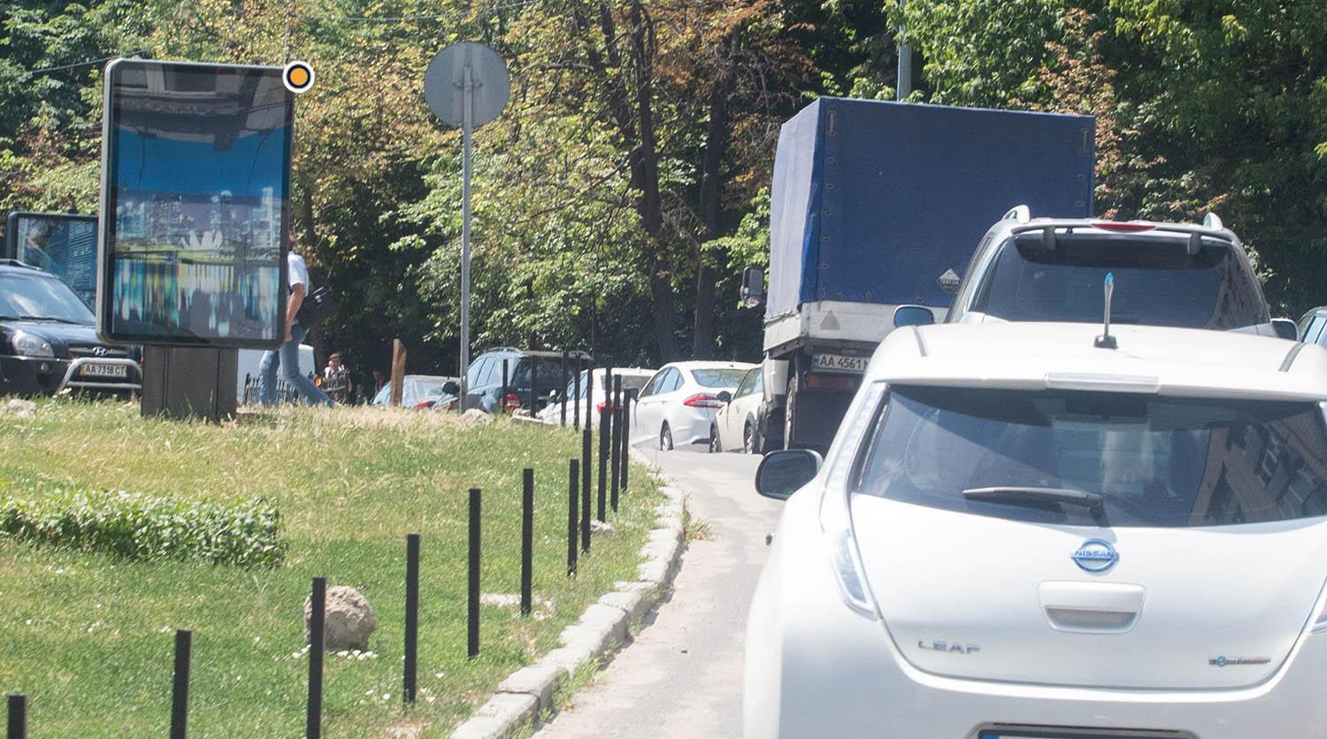 Citylight Kyiv,  Bogdana Gavrilisina st. rozdil'nik