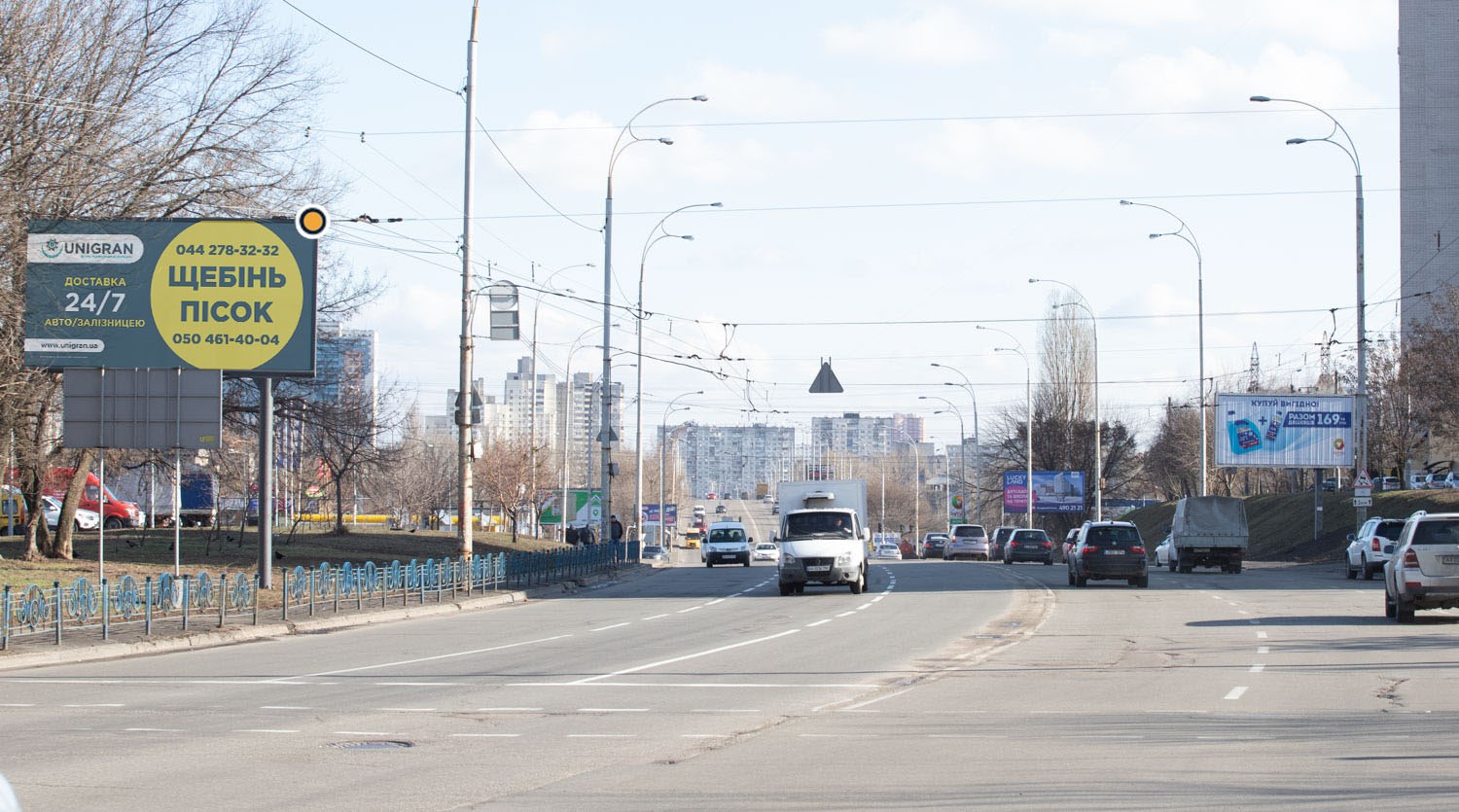 Billboard Kyiv,  Polarna st.,8, pered povorotom na Kalnisevs'kogo st.