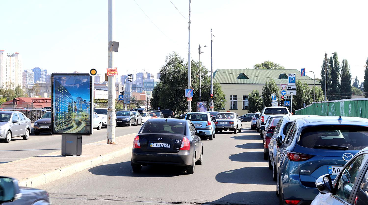 Citylight Kyiv,  Vokzal'na st. rozdil'nik u naav.st.L.Tolstogo