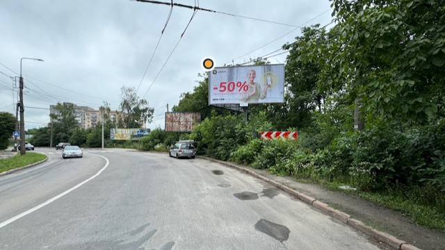 Billboard Ternopil,  Slivens'ka st. / Lesi Ukrainki st., z centru