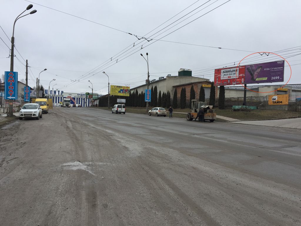 Billboard Ternopil,  Lozovec'ka, 34 a do Epientru ( pravij)