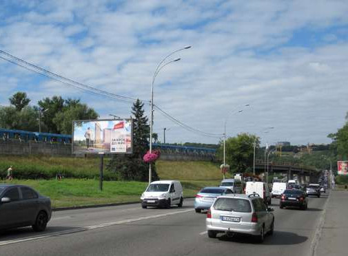 Billboard Kyiv,  Brovars'kij prosp., 100m do mostu Metro  (u napramku  mosta Metro)