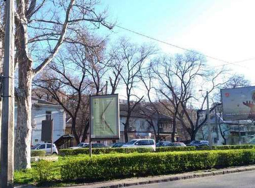 Citylight Odessa,  Admiral's'kij prosp., 17 - Kontradmirala Lunina st.