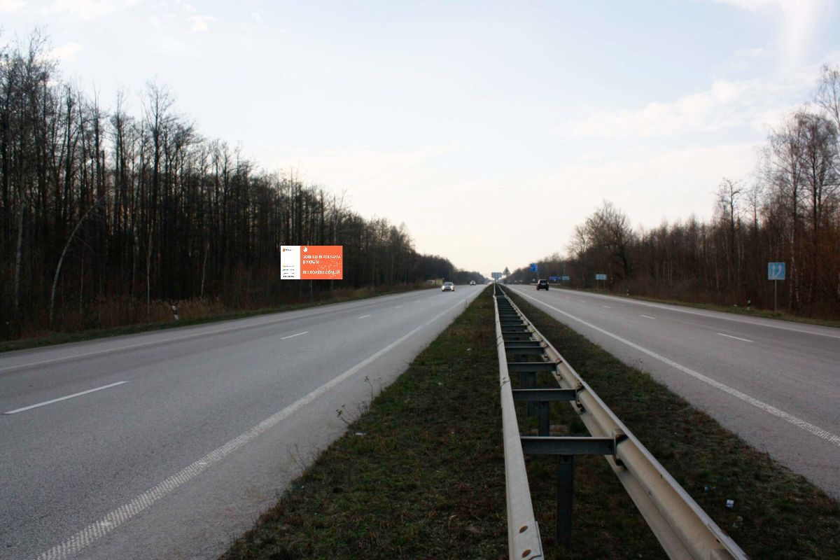 Billboard Zhytomyr,  trasa Kiiv-COP  M-06  168+600 (livo)  s. Ulanivka