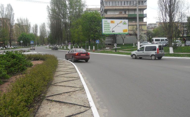 Billboard Vishgorod,  Вишгород вул.Шолуденко,6-Г/Мазепи/клумба-напр.на набережну (А)