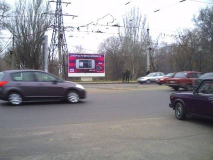 Billboard A in Zaporizhzhya, 3x6  av. Lenina - st. Capaeva Central'nyj avtovokzal Photo 1