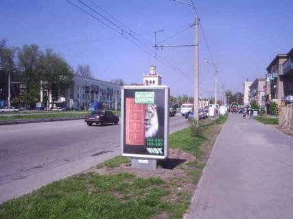 Citylight A in Zaporizhzhya, 1.8x1.2  av. Metallurgov No 4 Photo 1