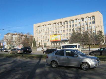 Prismatron, Prism A in Zaporizhzhya, 3x6  av. Lenina, 142  Oblastnaa biblioteka - 222600 Photo 1