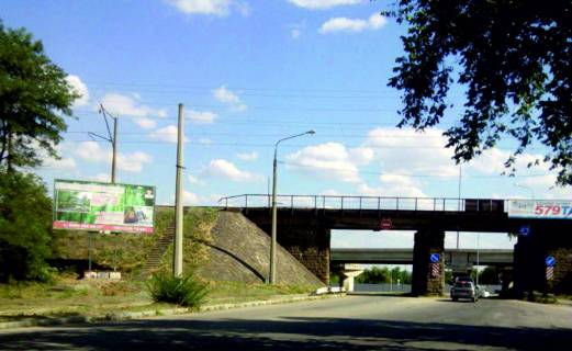Billboard A in Zaporizhzhya o Hortica, pered ZD mostikom, sleva, v storonu Hortickogo r-na Photo 1