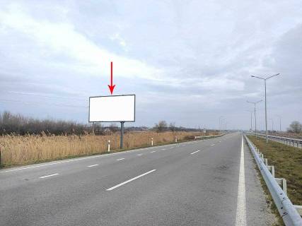 Citylight B in Petrykivka, 6х3  Т-04-41, км 7+355 (праворуч), Біля смт Петриківка, рух у напрямку кільця на м. Кам'янське Photo 1