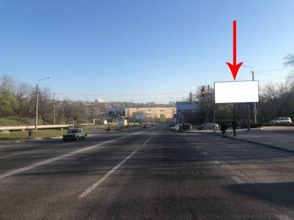 Billboard A in Dnipro (Dnipropetrovsk), 6х3  st. Kosmicna, v rajoni bud. 17, na svitlofori Photo 1