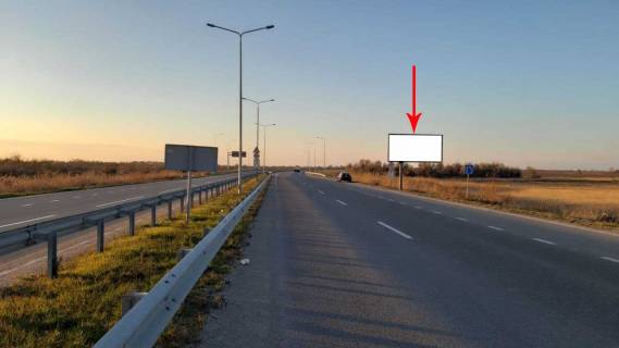 Billboard A in Elizavetivka, 6х3  Автошлях Дніпро - Решетилівка (Н-31), нова трасса на Київ, розвилка на с. Єлизаветівка, м. Кам'янське, с. Лобойківка, рух у бік смт. Петриківка Photo 1